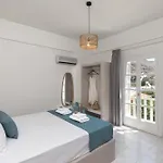 Palos Luxury Suites Διαμέρισμα Κίνι
