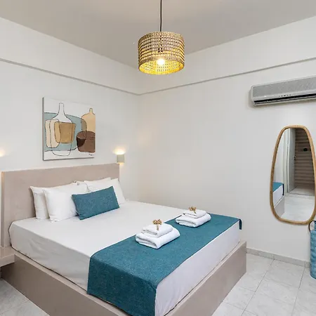 Palos Luxury Suites *