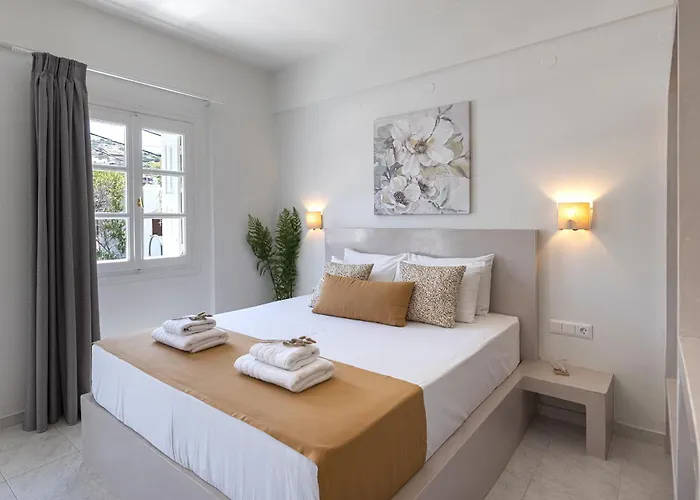 Palos Luxury Suites Apartment